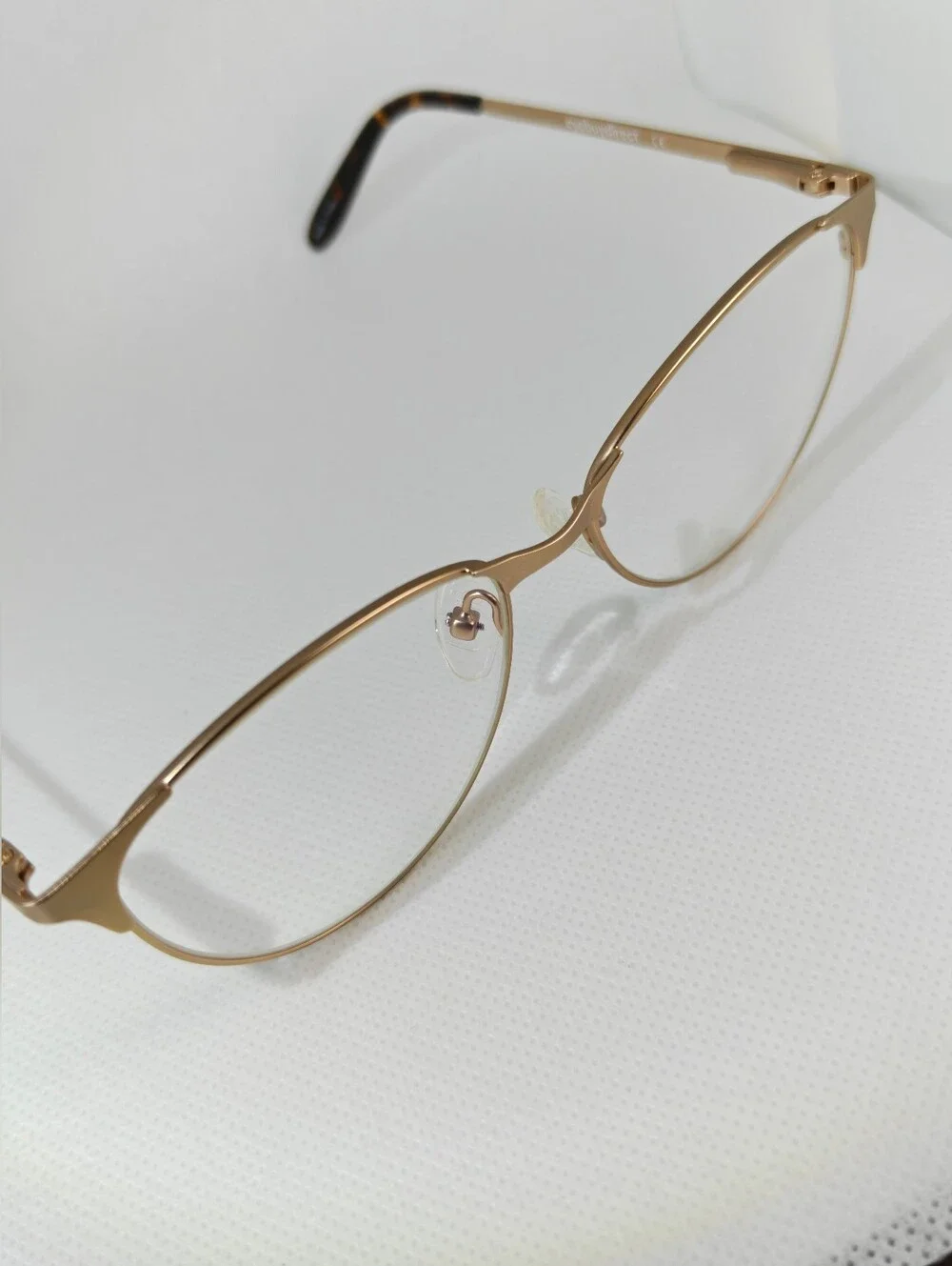 Sisi. Gold Metal Cat-Eye Women's Eyeglass Frames.